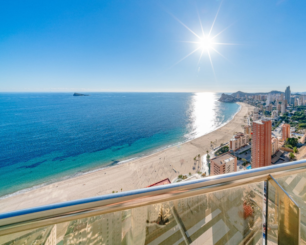 LUXUSNÍ BYT V SUNSET CLIFFS-BENIDORM