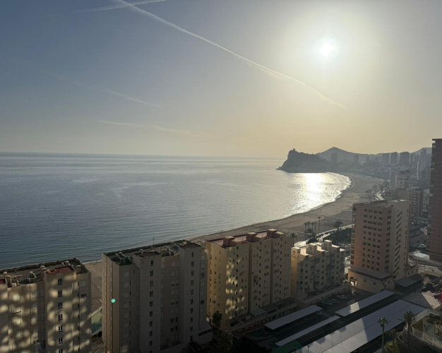 LUXUSNÍ BYT V SUNSET CLIFFS-BENIDORM