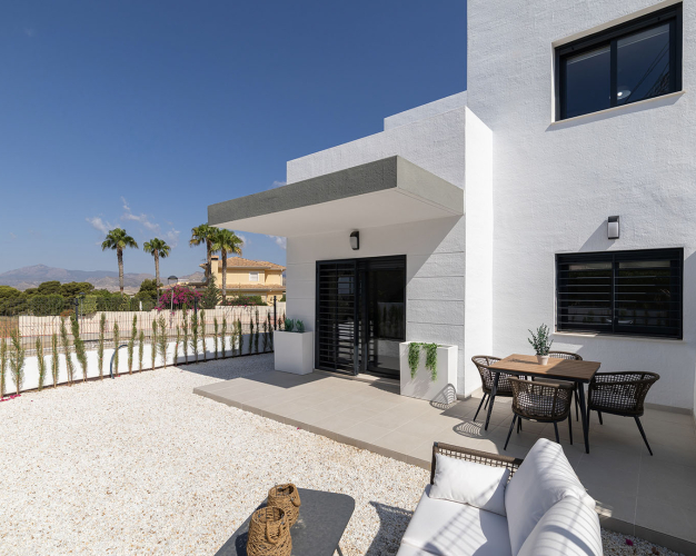 LUXUSNÍ VILLA LOS ALTOS 1-BUSOT,oblast Alicante