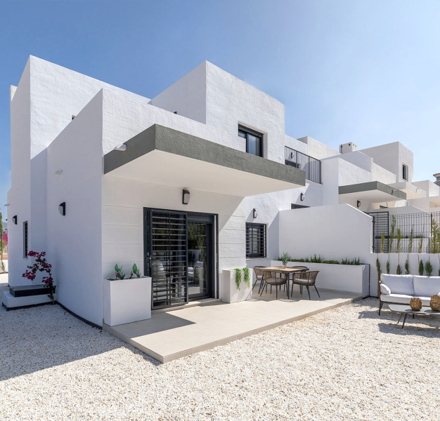 LUXUSNÍ VILLA LOS ALTOS 1-BUSOT,oblast Alicante